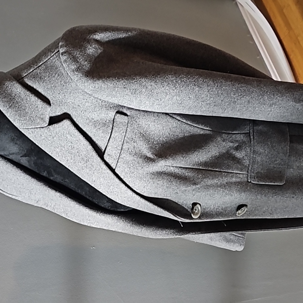 Banana Republic signature peacoat - Picture 4 of 5